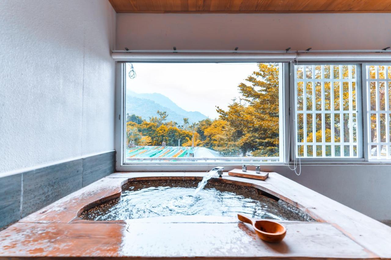 Cdr Hotspring Resort Liugui Exterior photo