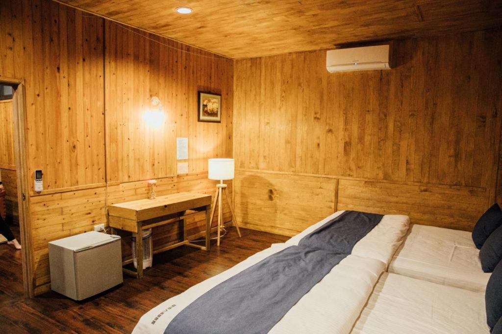 Cdr Hotspring Resort Liugui Exterior photo